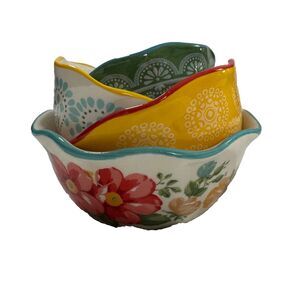 The Pioneer Woman Vintage Floral Ceramic Nesting Measuring Cups Set Of 4